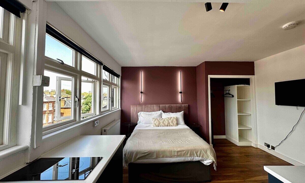 Photo of Others in Belsize