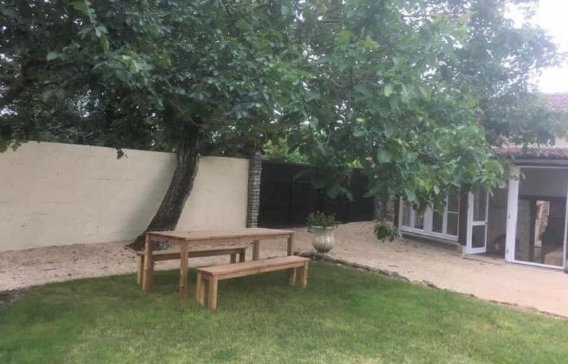 Photo of Outdoor in Martaize