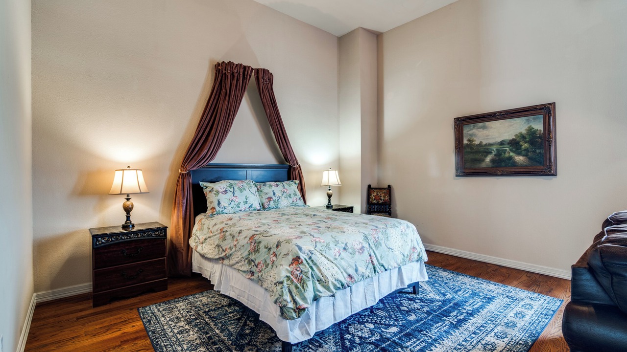 Photo of Bedroom in Rockwall