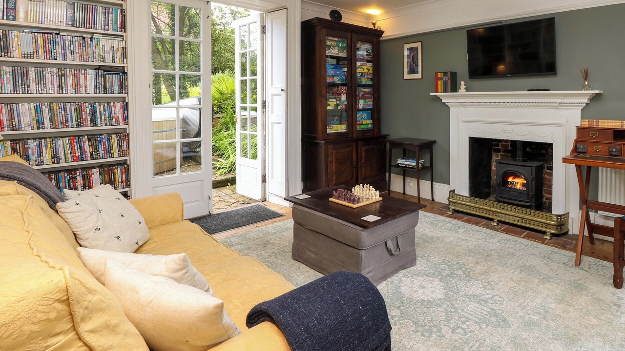 Photo of Livingroom in Bishops Waltham