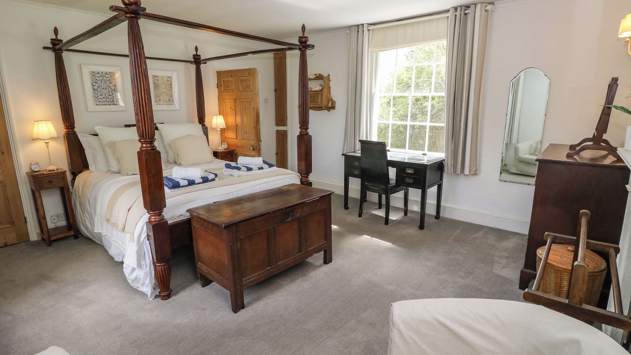 Photo of Others in Bishops Waltham