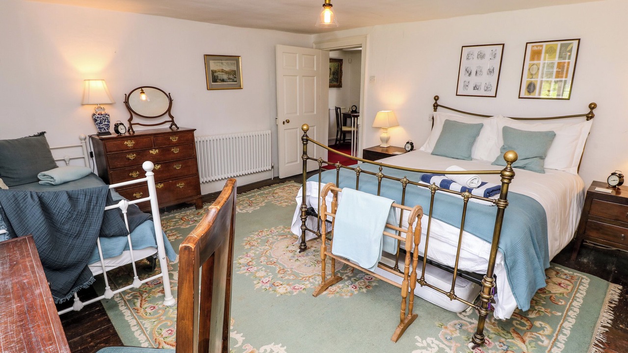 Photo of Others in Bishops Waltham