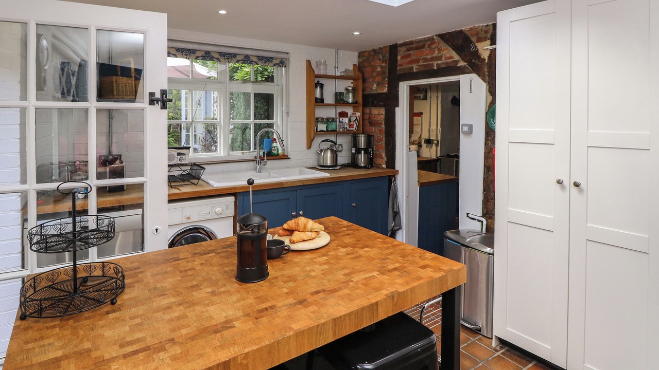 Photo of Others in Bishops Waltham