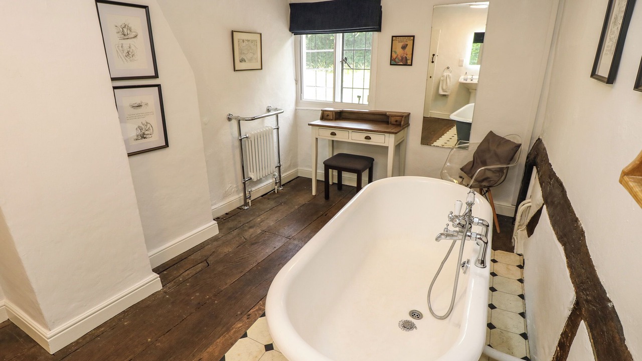 Photo of Others in Bishops Waltham