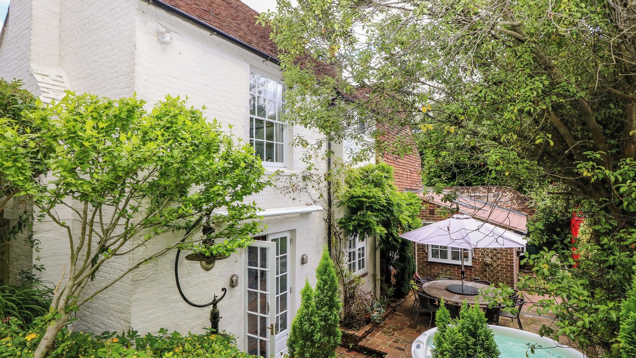 Photo of Outdoor in Bishops Waltham