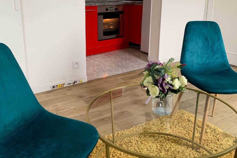 Photo of Livingroom in Conflans-Sainte-Honorine