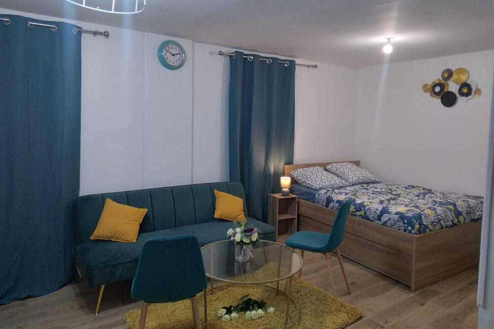 Photo of Livingroom in Conflans-Sainte-Honorine
