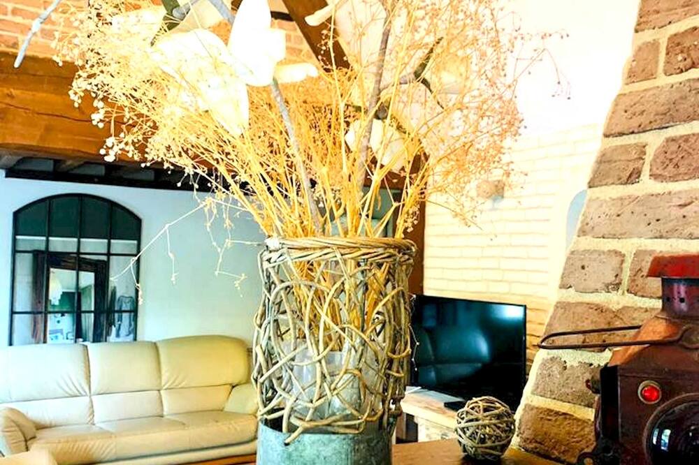 Photo of Livingroom in Firfol