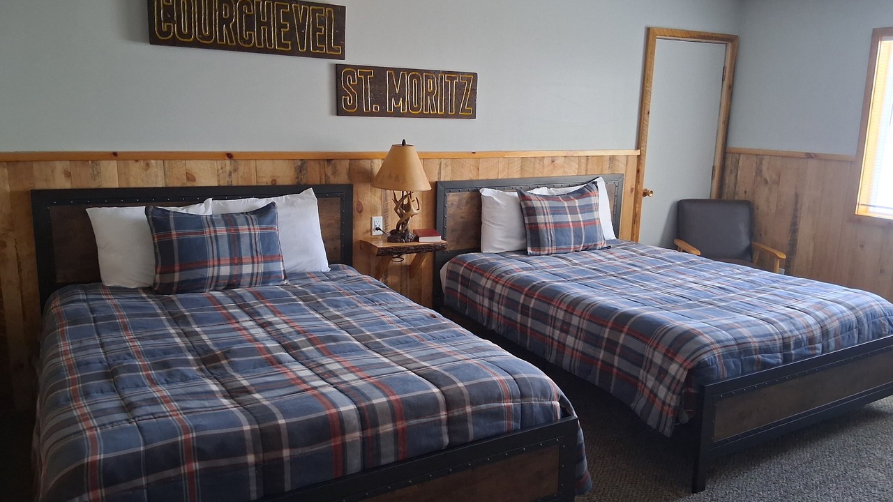 Photo of Others in Upson