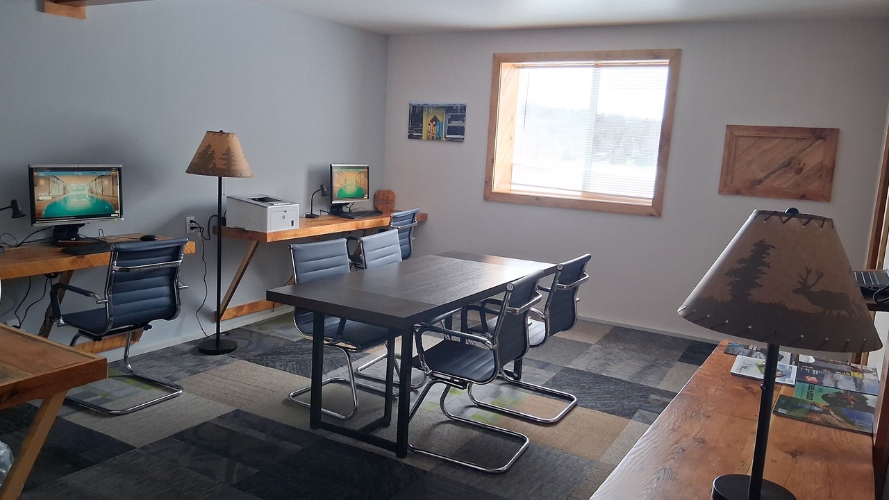 Photo of Others in Upson