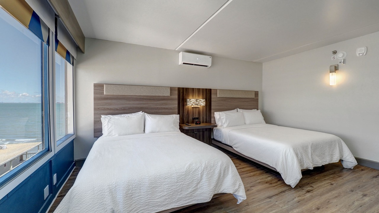 Photo of Bedroom in Del Mar