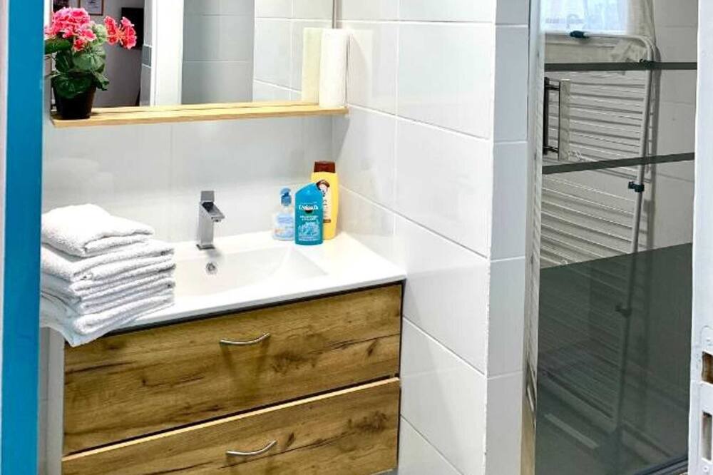 Photo of Bathroom in Pontault-Combault
