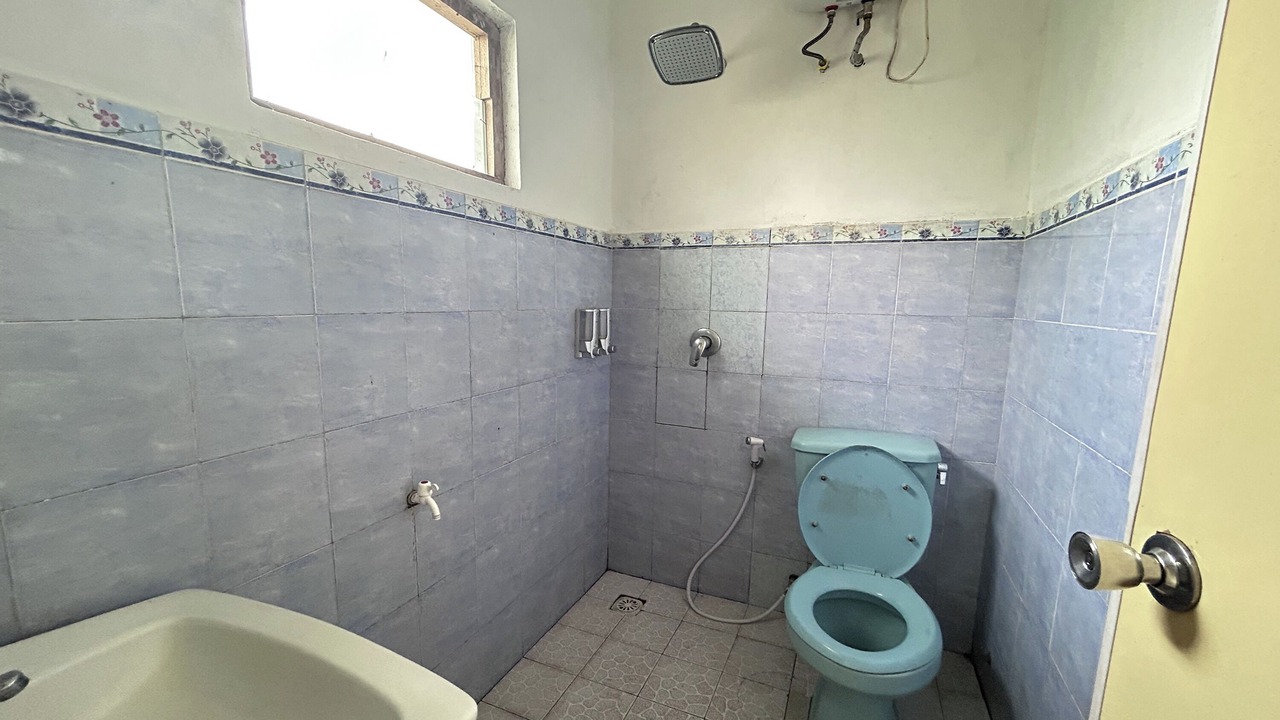 Photo of Bathroom in Candi Binangun