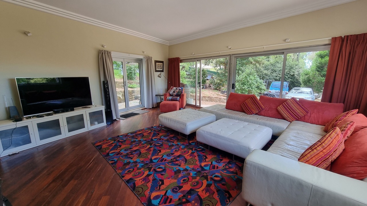 Photo of Livingroom in Crafers