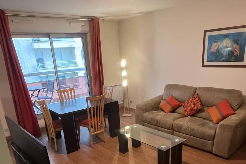 Photo of Livingroom in Picpus