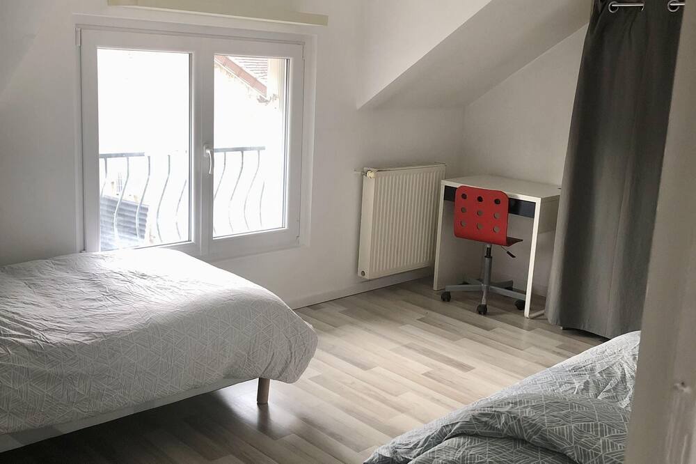 Photo of Bedroom in Vernou-la-Celle-sur-Seine