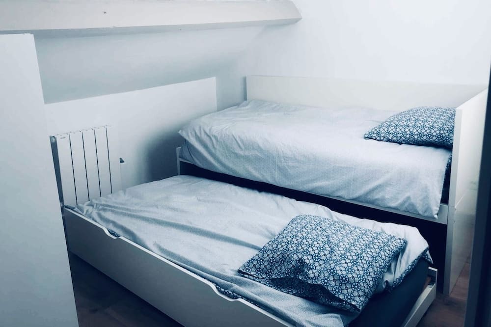 Photo of Bedroom in Vernou-la-Celle-sur-Seine