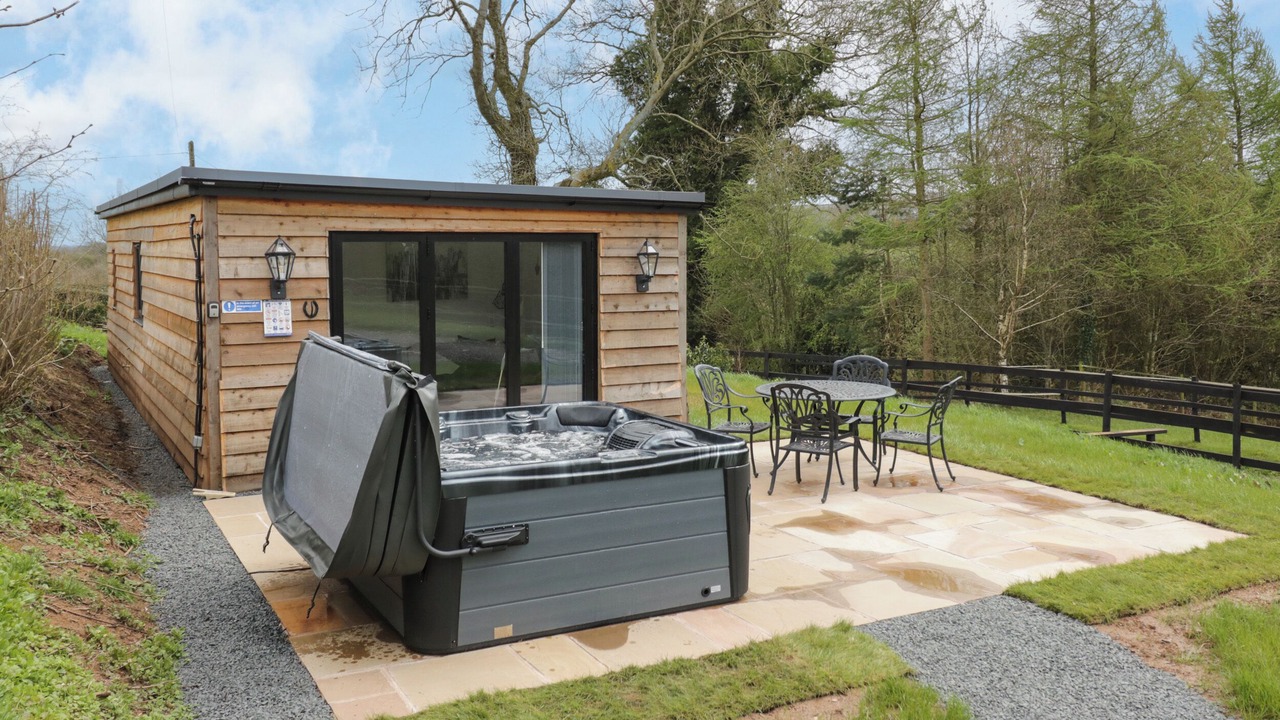 Photo of Outdoor in Kidderminster