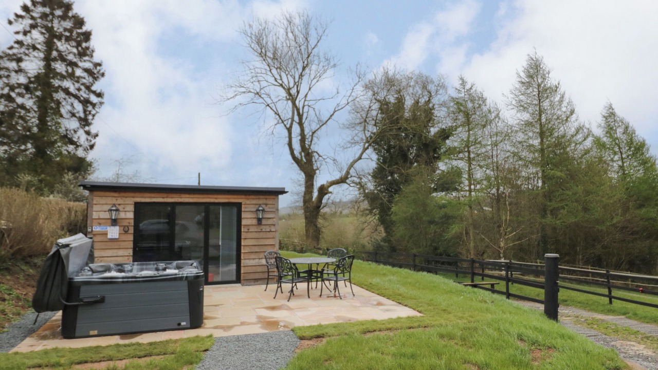 Photo of Outdoor in Kidderminster