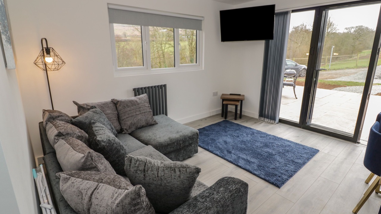 Photo of Livingroom in Kidderminster