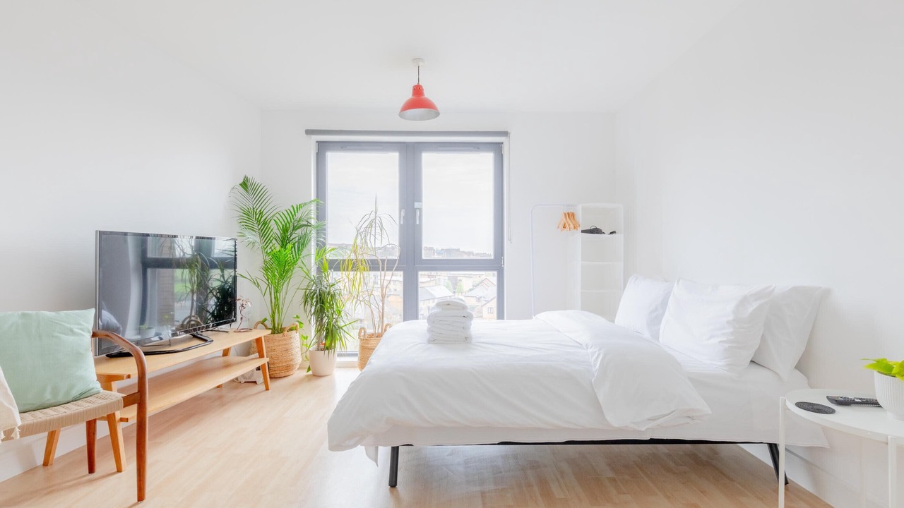 Photo of Others in Clapton