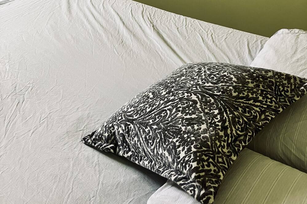 Photo of Bedroom in Val-Belair