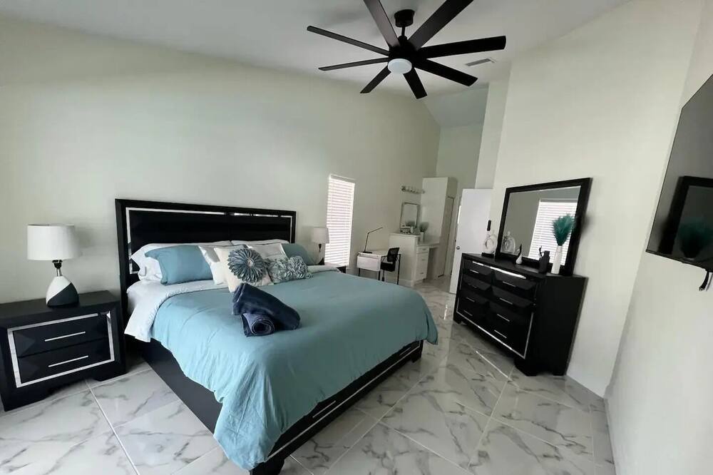 Photo of Bedroom in Brandon