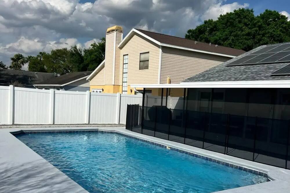 Photo of Outdoor in Brandon
