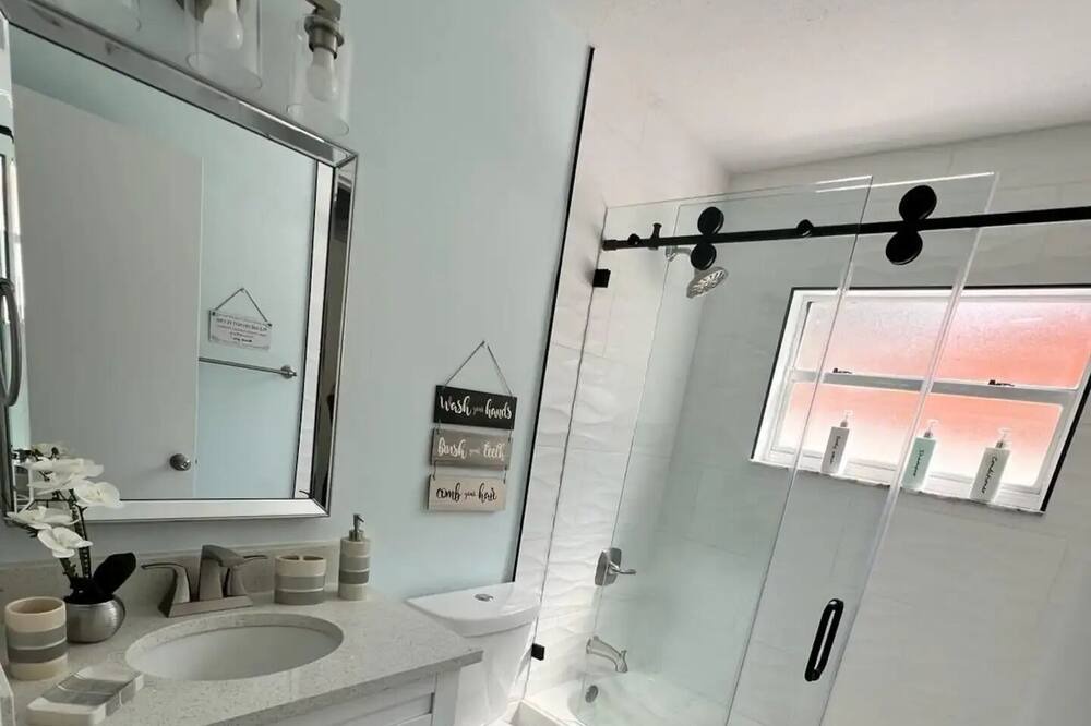 Photo of Bathroom in Brandon