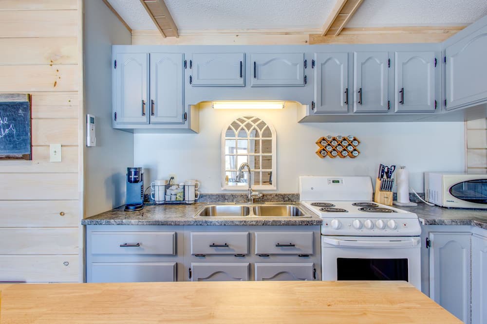 Photo of Kitchen in Prince County