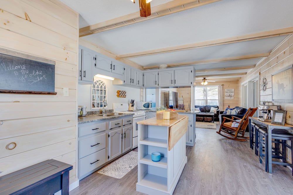 Photo of Kitchen in Prince County