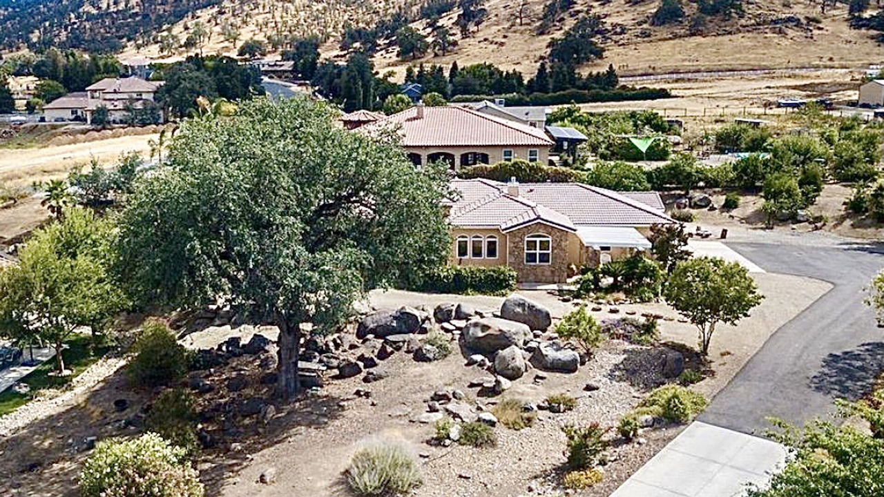 Photo of Outdoor in Springville