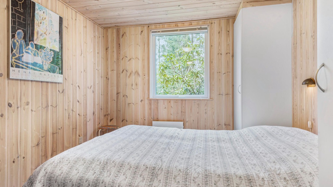 Photo of Others in Ans