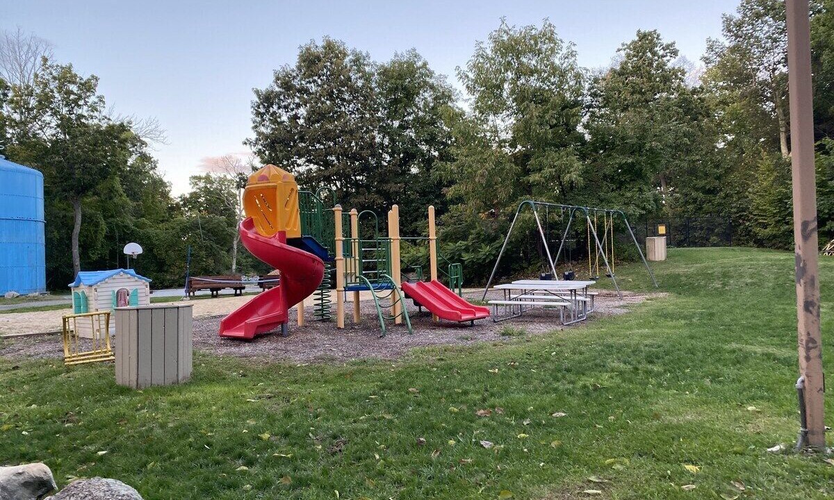 Photo of Others in Wantage