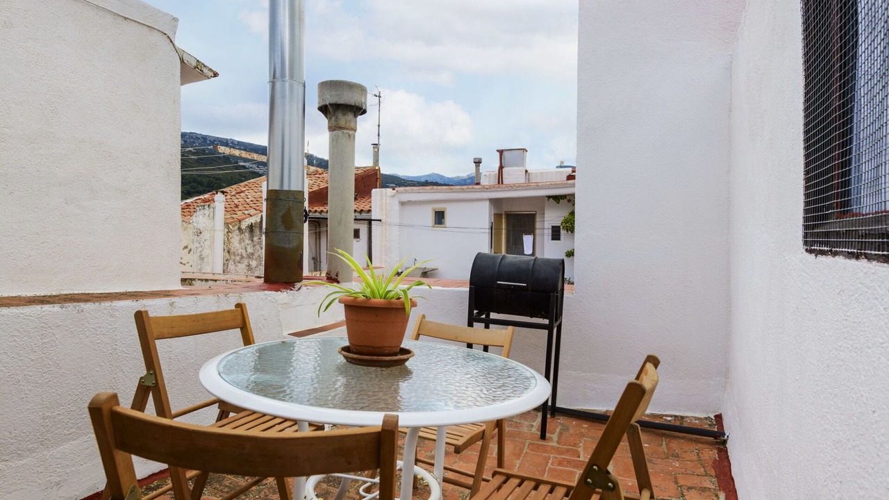 Photo of Outdoor in Rossell