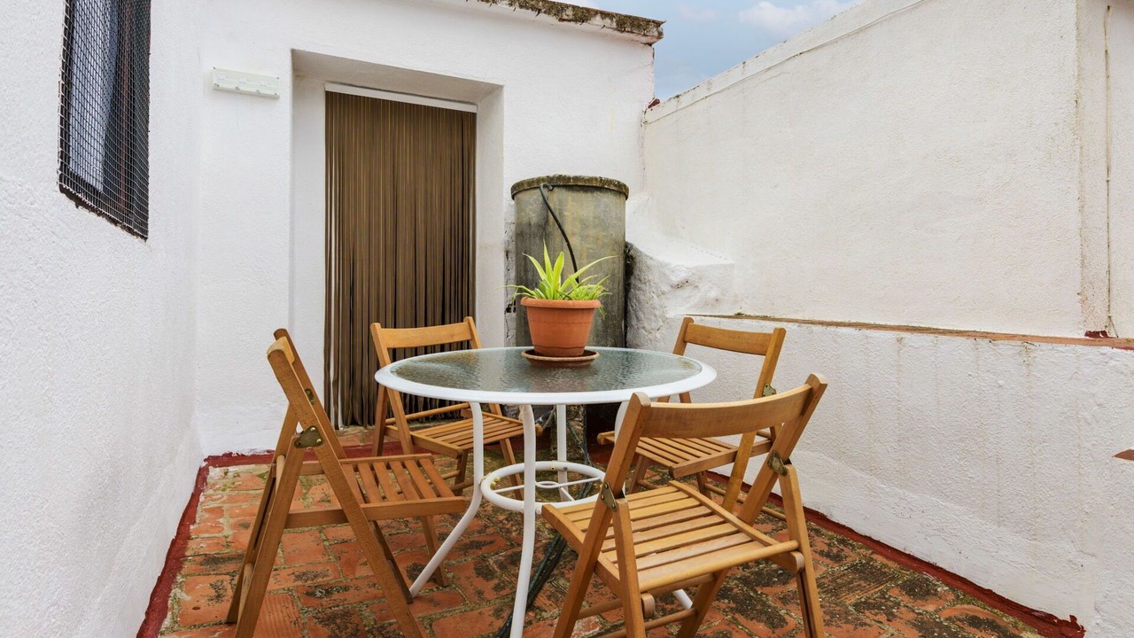 Photo of Outdoor in Rossell