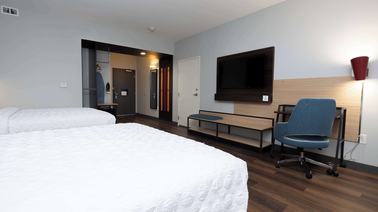 Photo of Bedroom in Lewisville
