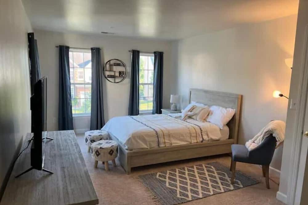 Photo of Bedroom in Bowie