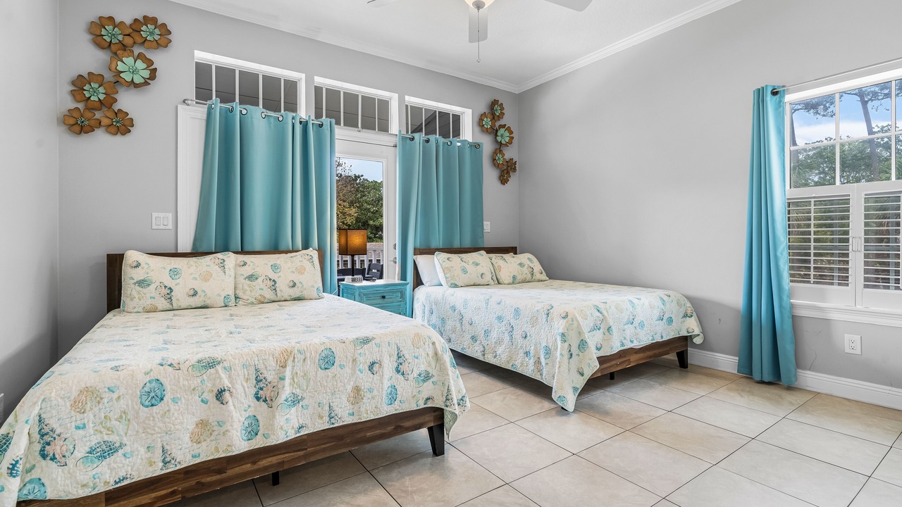 Photo of Others in Gulf Breeze