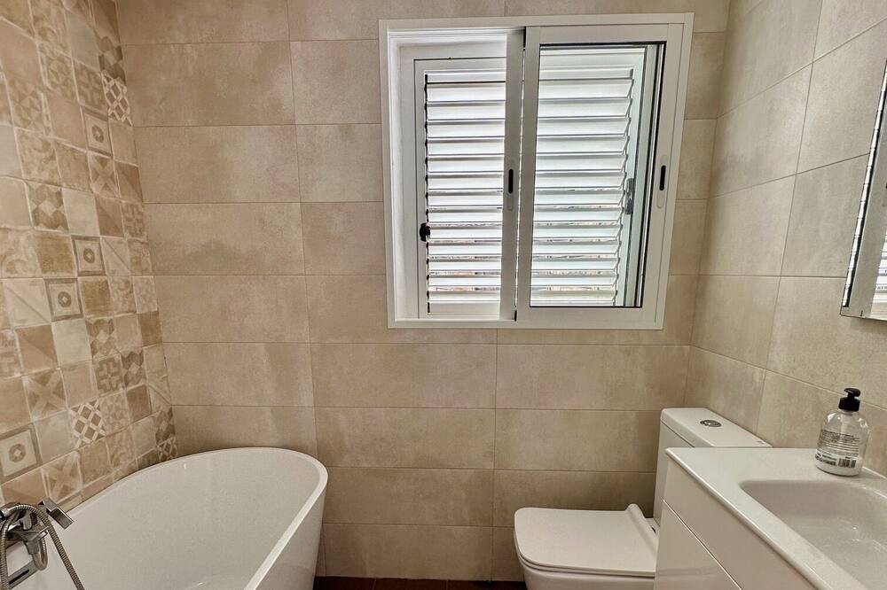 Photo of Bathroom in Benicassim
