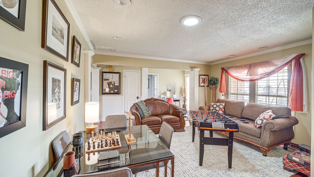Photo of Livingroom in Tulsa