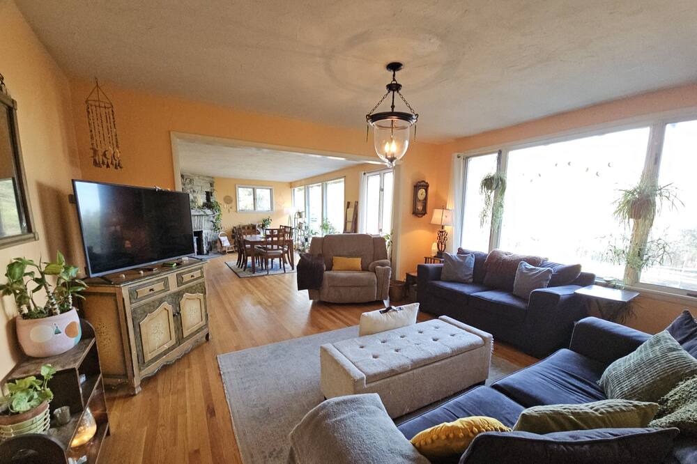 Photo of Livingroom in Tupper Lake