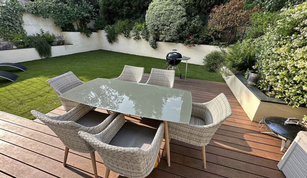 Photo of Patio Balcony in Le Plessis-Robinson