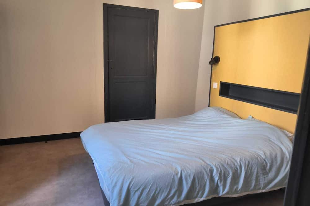 Photo of Bedroom in Mont-de-Marsan
