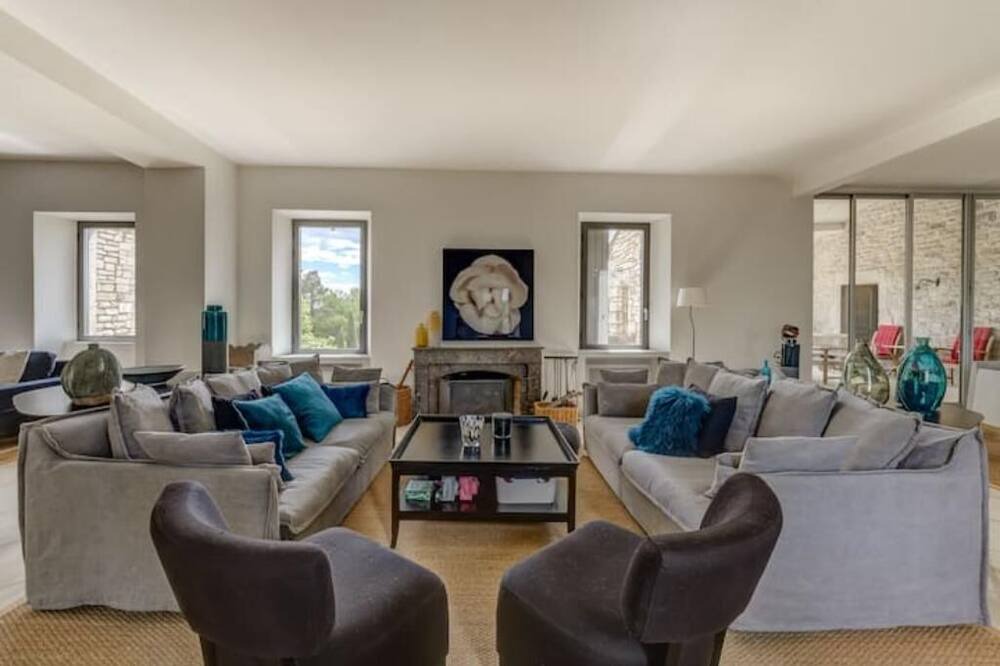 Photo of Livingroom in Saint-Privat-de-Champclos