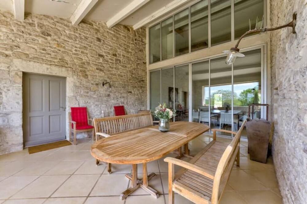Photo of Outdoor in Saint-Privat-de-Champclos
