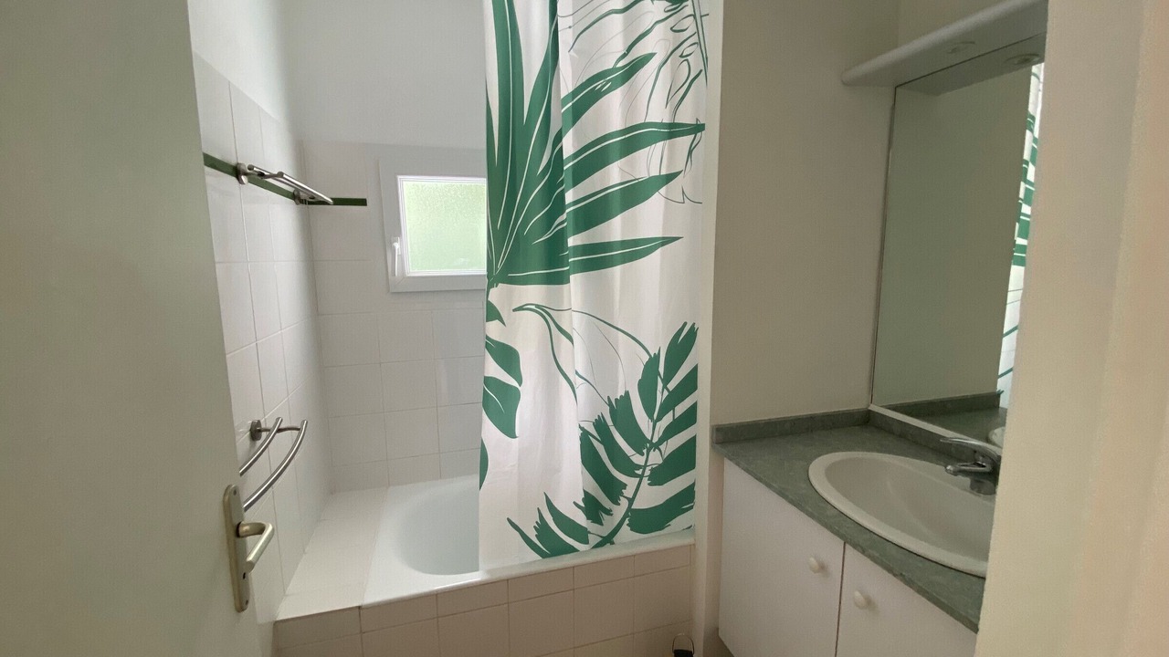 Photo of Bathroom in Saint-Jean-de-Monts