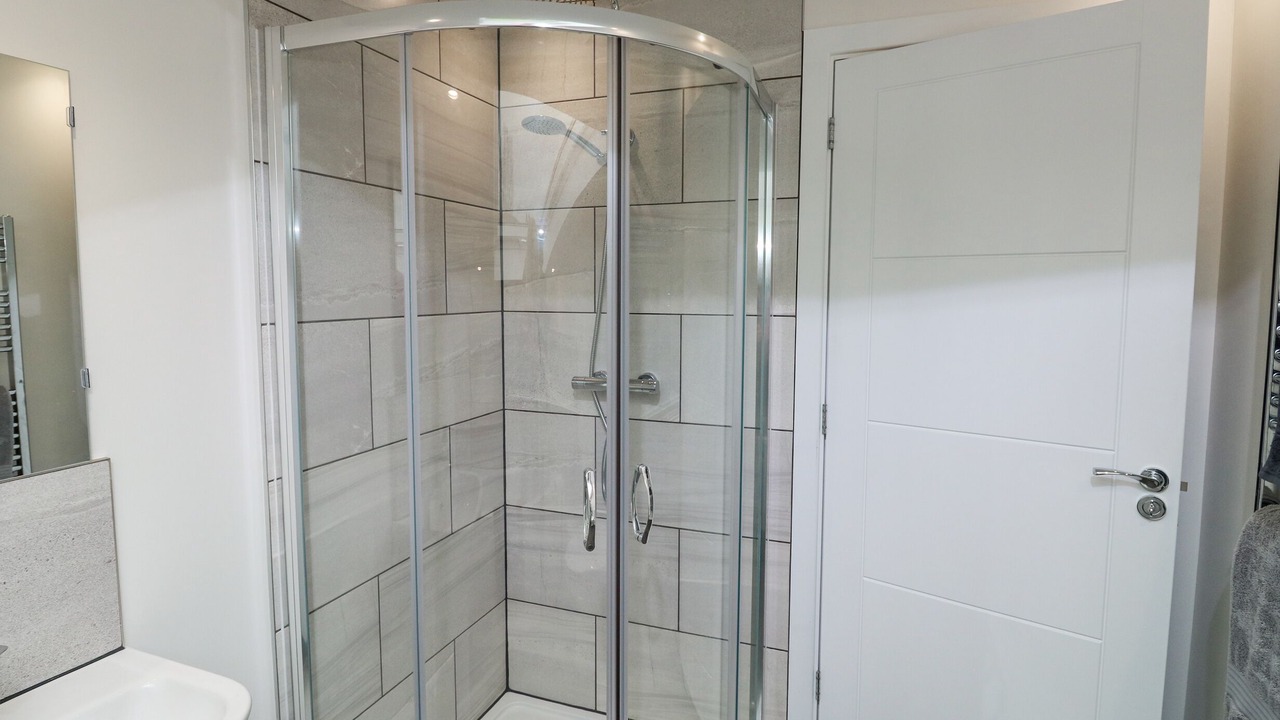 Photo of Others in Ide