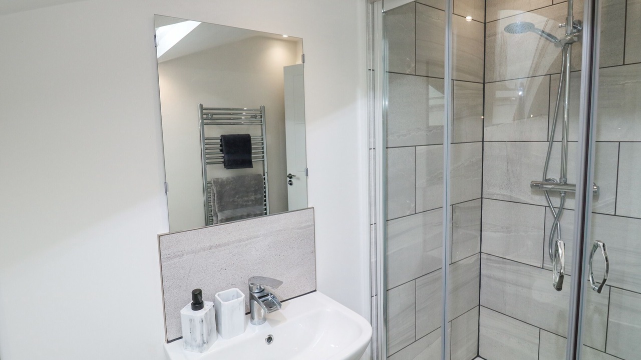 Photo of Others in Ide