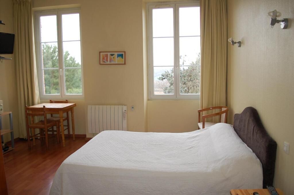 Photo of Bedroom in Levignac